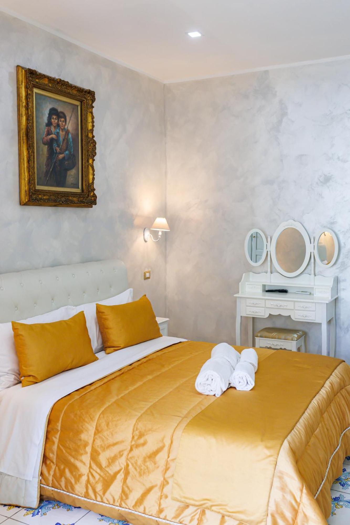 Alma Adry Bed and Breakfast Napoli Eksteriør billede